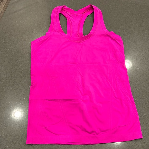 Athleta Tops - Athleta Momentum Tank in hot pink